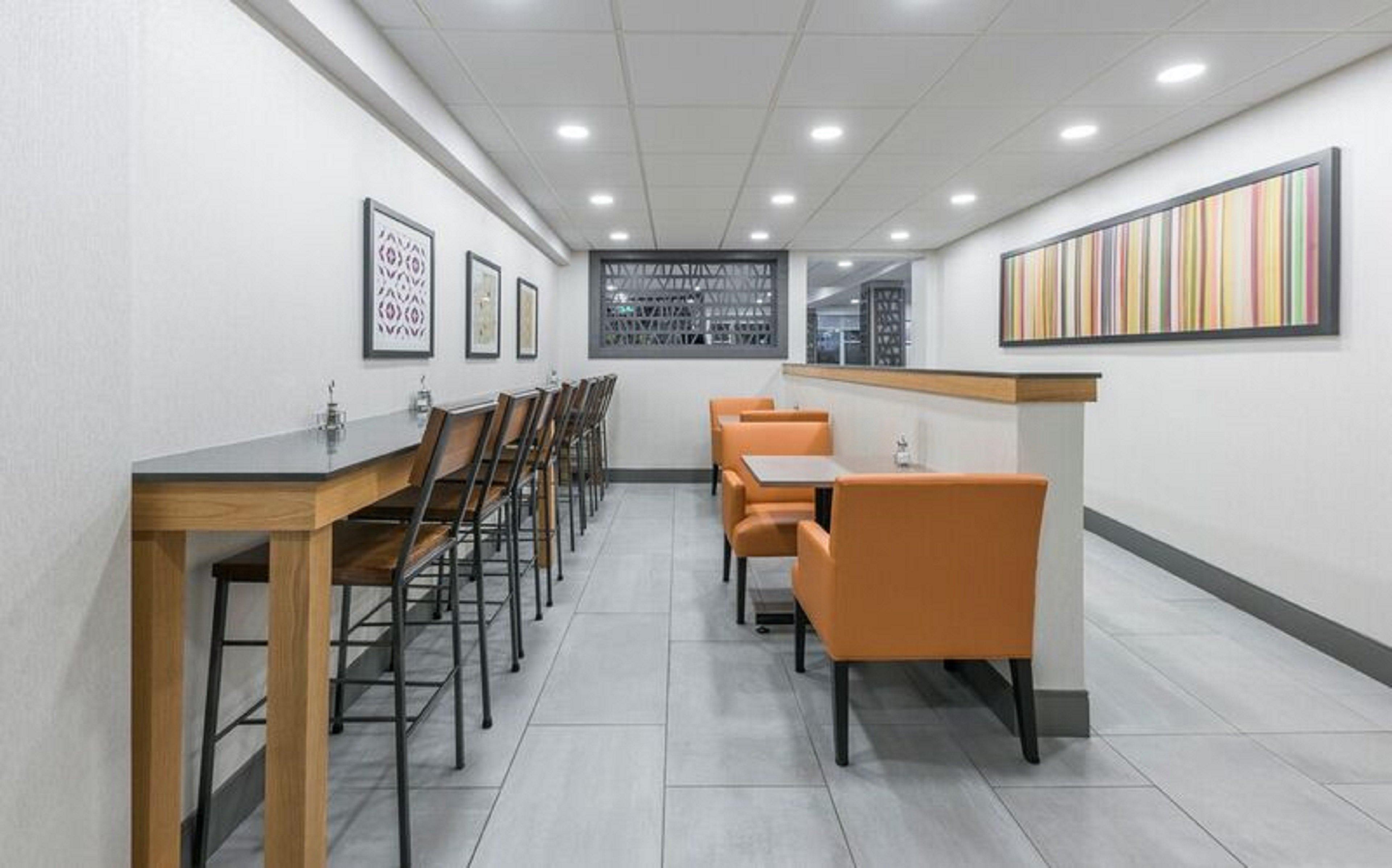 Holiday Inn Express Hotel & Suites Charlottetown By Ihg Exterior foto